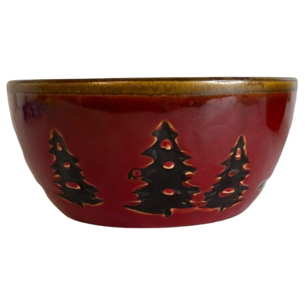 2 Woodland Home Studio Red Ceramic Cereal Bowls Bear & Pine Tree Design‎ Soup